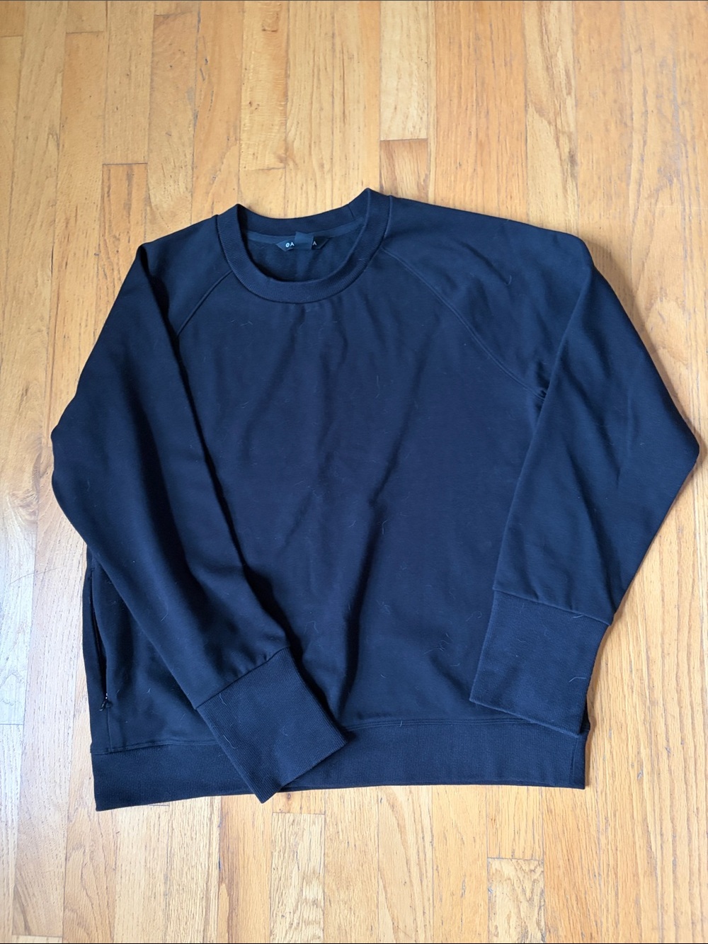 Athleta Womens Black Crewneck Pullover